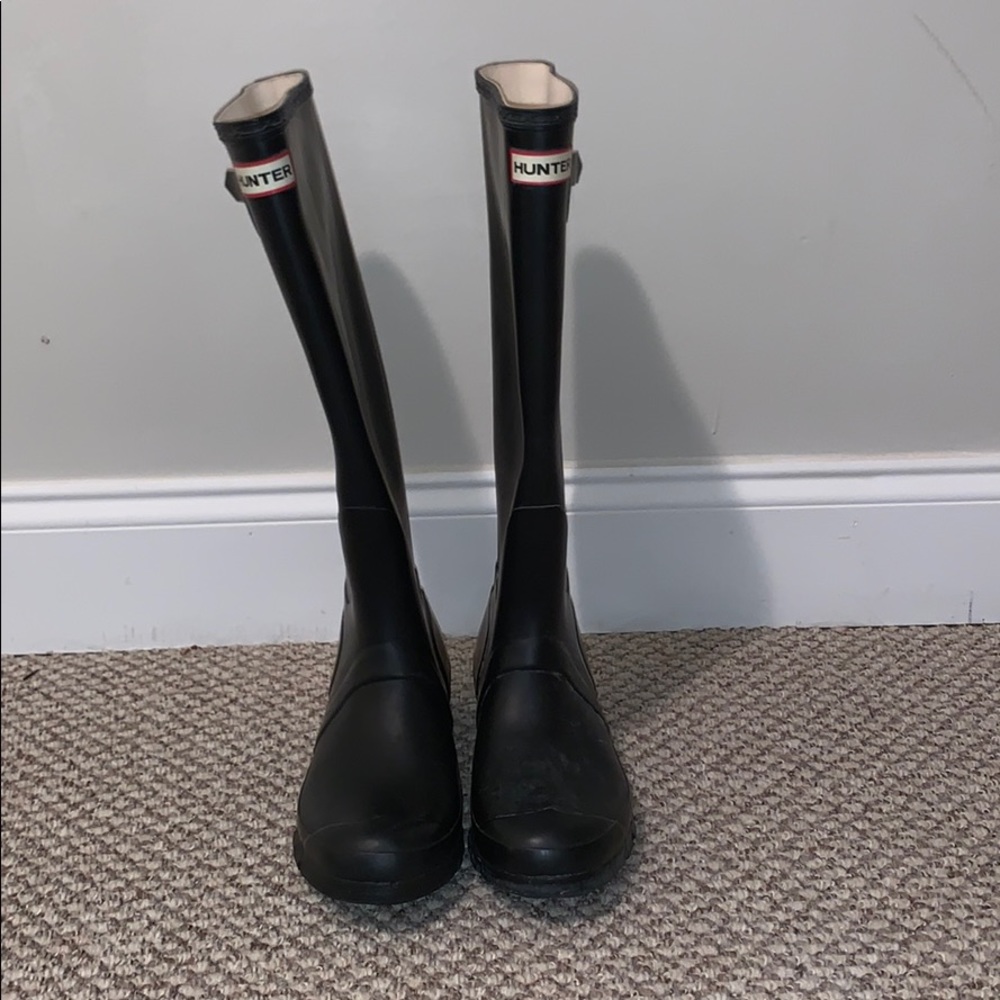 Hunter Tall Rainboots, Navy, Size 9